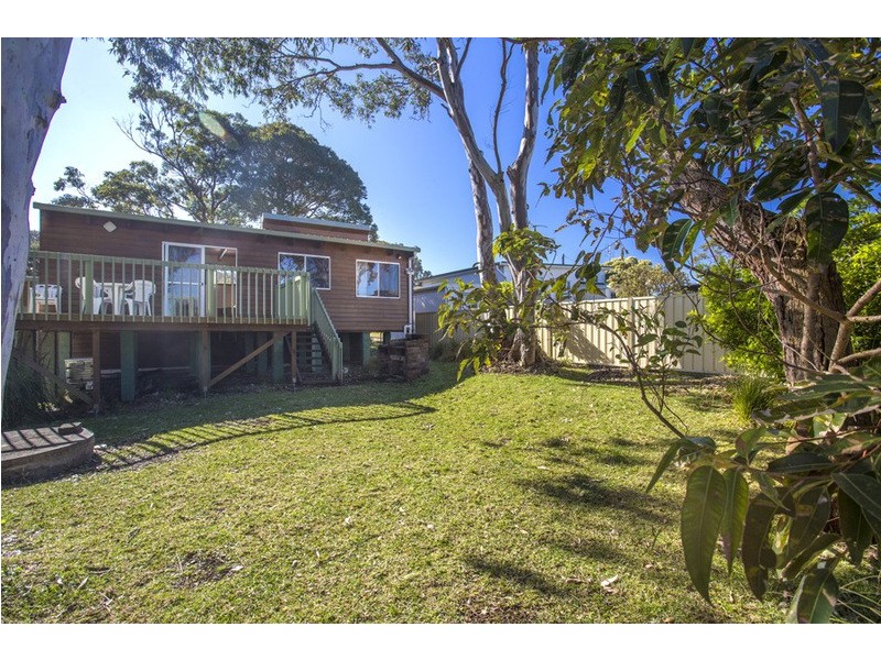 6 Merry Street, Kioloa NSW 2539