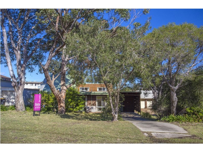 6 Merry Street, Kioloa NSW 2539