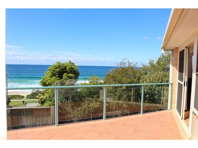 54 Donlan Road, Mollymook NSW 2539