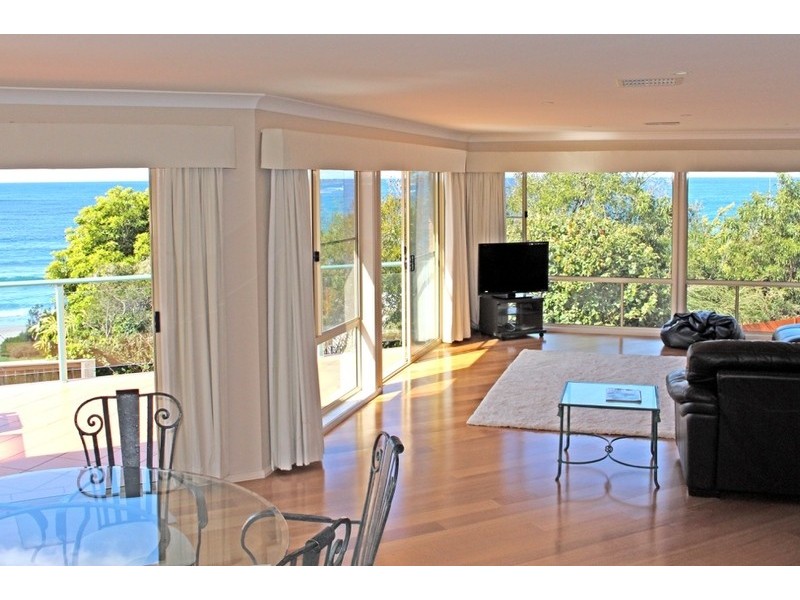 54 Donlan Road, Mollymook NSW 2539