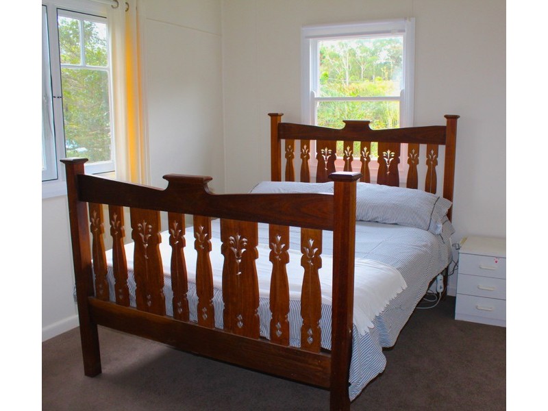 10 Esme Street, Conjola Park NSW 2539