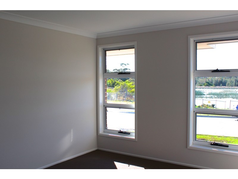 10 Eyre Street, Burrill Lake NSW 2539