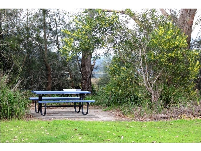 53 McDonald Parade, Burrill Lake NSW 2539