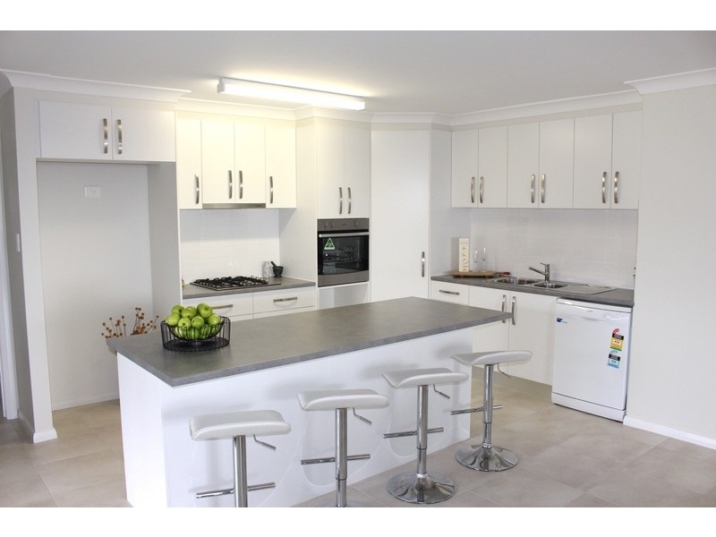 87 Golden Wattle Drive, Ulladulla NSW 2539