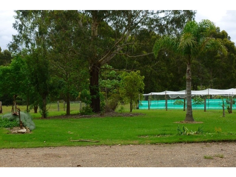 The Sheep Track, Brooman NSW 2538