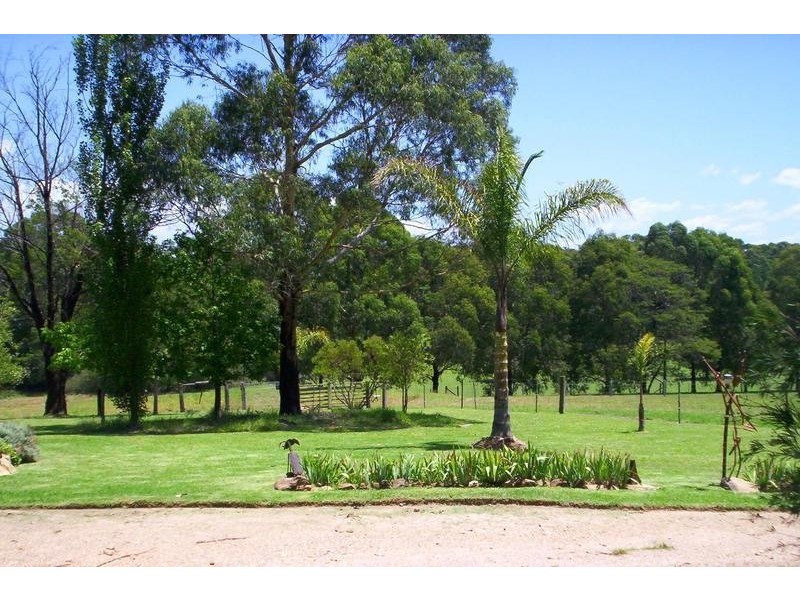 The Sheep Track, Brooman NSW 2538