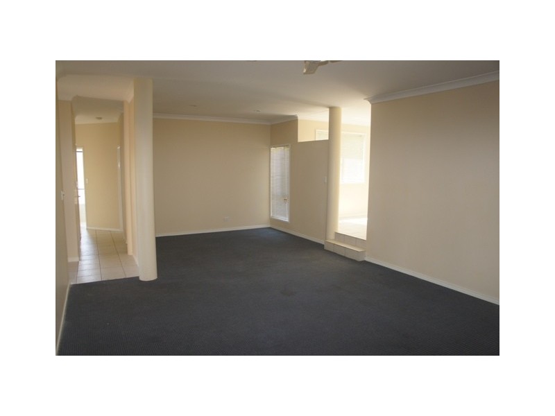 18 Freestone Drive, Upper Coomera QLD 4209