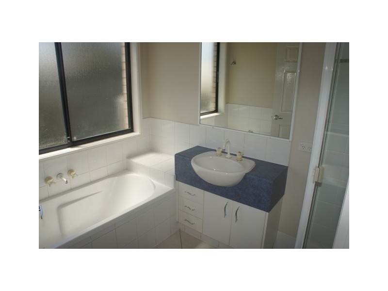 18 Freestone Drive, Upper Coomera QLD 4209