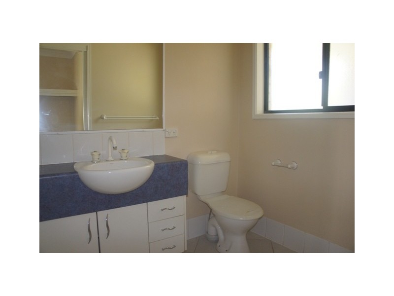 18 Freestone Drive, Upper Coomera QLD 4209