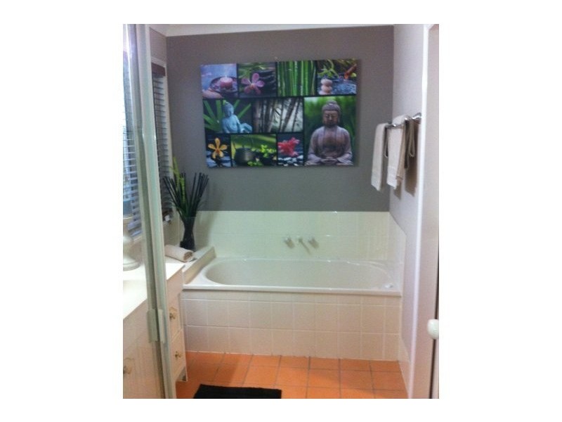 1 Bernini Place, Coombabah QLD 4216