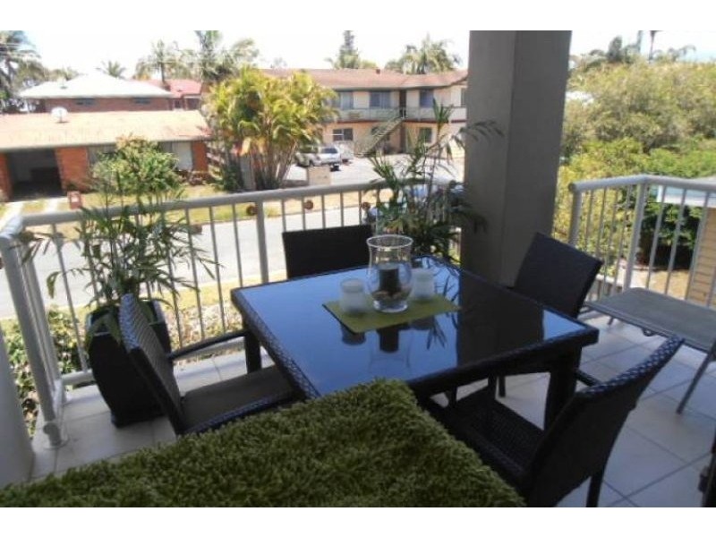 Unit 1/7 Phillip Street, Labrador QLD 4215