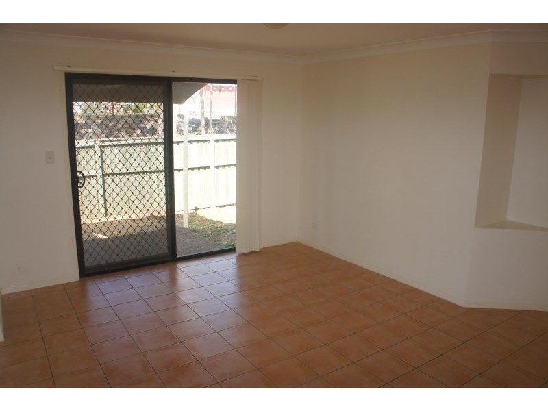 23 Madasin Close, Arundel QLD 4214