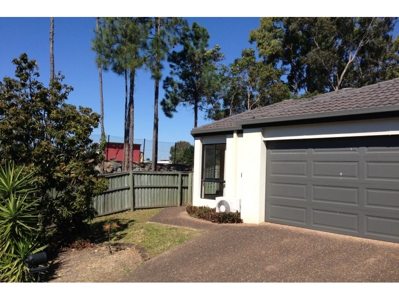 23 Madasin Close, Arundel QLD 4214