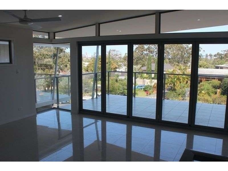 Unit 3/9-11 Deauville Drive, Southport QLD 4215