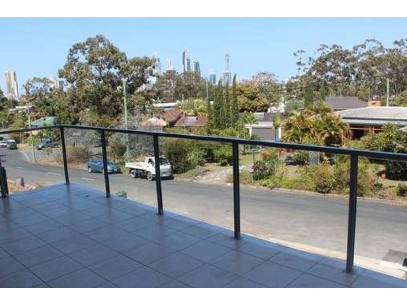 Unit 3/9-11 Deauville Drive, Southport QLD 4215