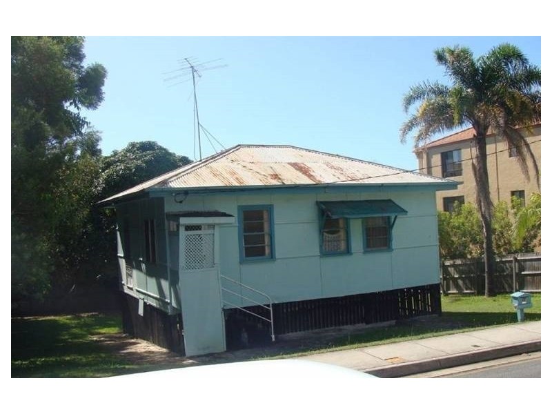 13 Gillian Lane, Southport QLD 4215