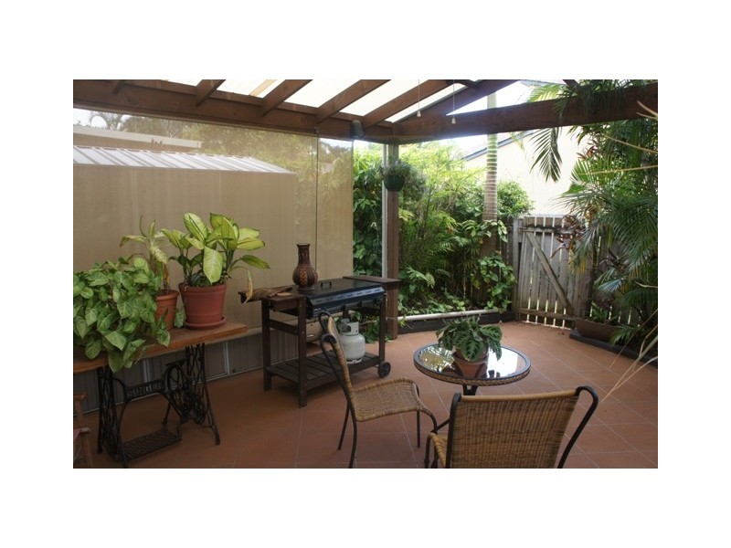 39/63 Olsen Avenue, Labrador QLD 4215