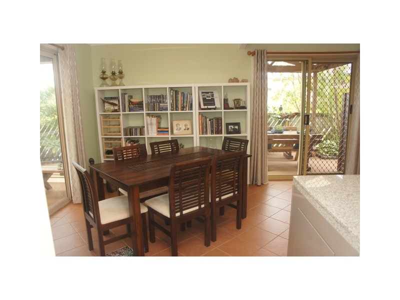 39/63 Olsen Avenue, Labrador QLD 4215