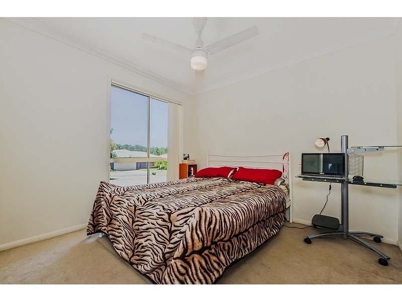 11 Etelka Way, Arundel QLD 4214