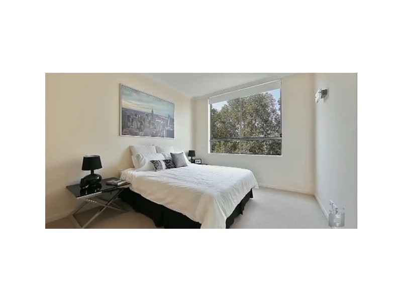 28 Bayview Street, Runaway Bay QLD 4216