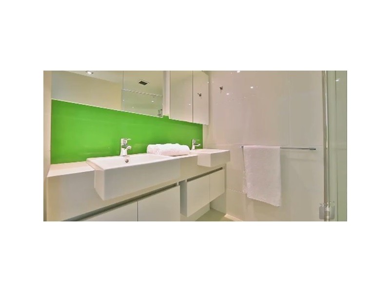 28 Bayview Street, Runaway Bay QLD 4216