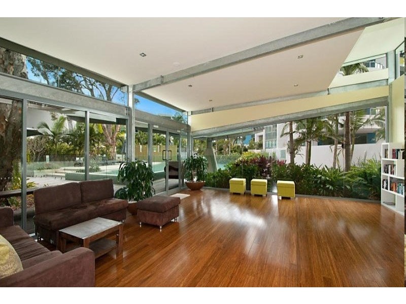 28 Bayview Street, Runaway Bay QLD 4216