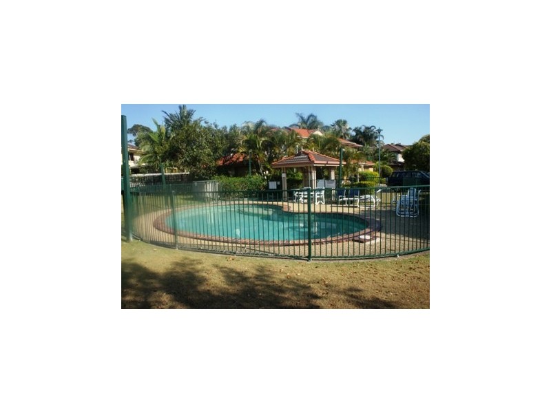 15/199 Government Road, Labrador QLD 4215