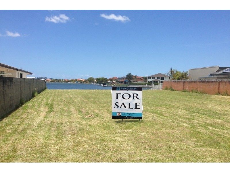 82 Monterey Keys Drive, Helensvale QLD 4212