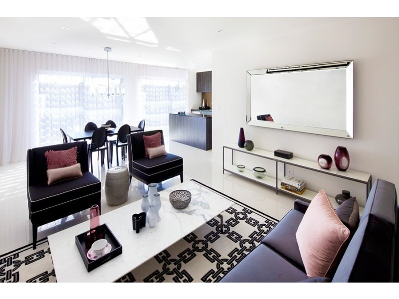 26 Norris Street, Pacific Pines QLD 4211