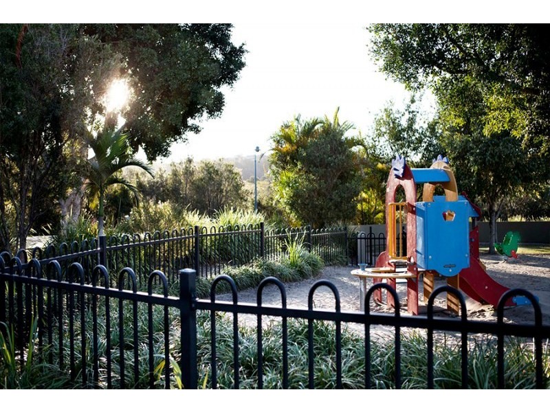 26 Norris Street, Pacific Pines QLD 4211