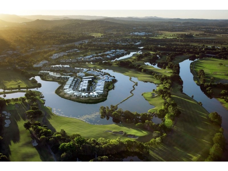 20 Peninsula Drive, Robina QLD 4226