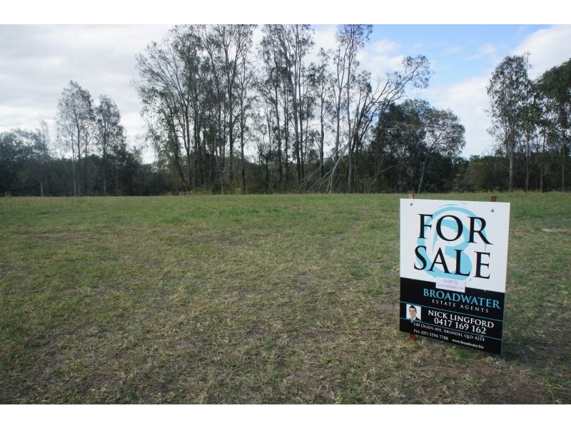 12 Waterside Esplanade, Helensvale QLD 4212