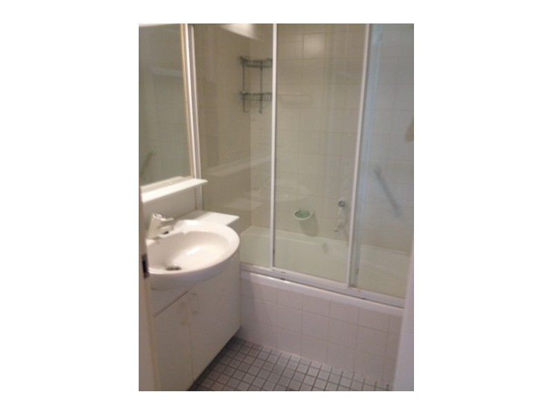 4/15 Brighton Street, Biggera Waters QLD 4216