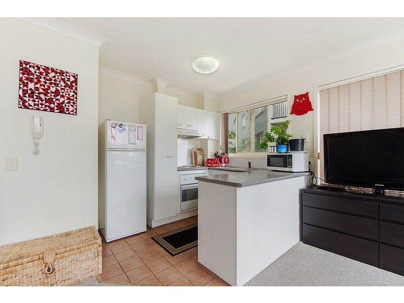 1/416 Marine Parade, Biggera Waters QLD 4216