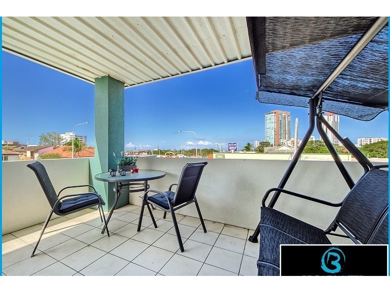 17/52 Queen Street, Southport QLD 4215