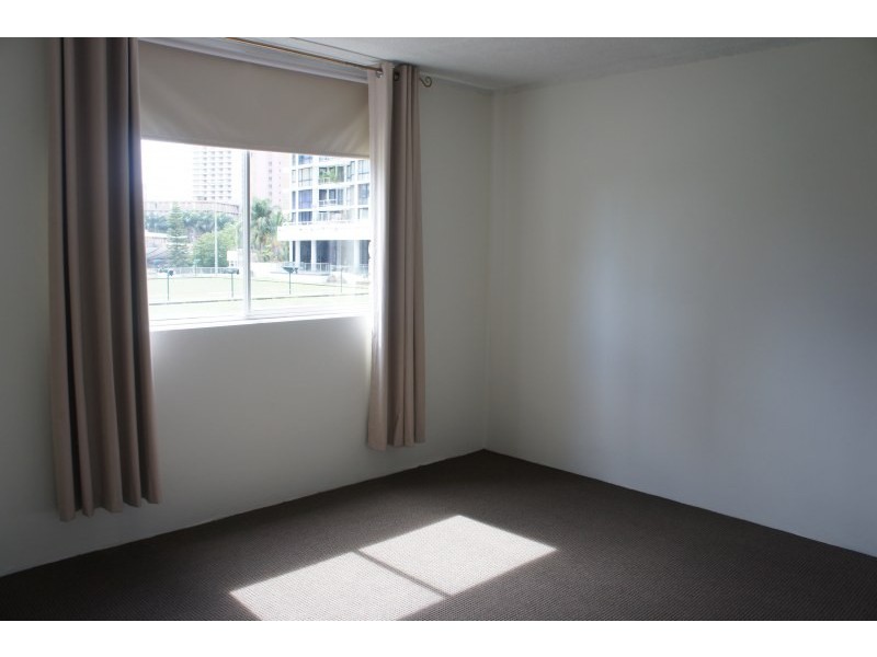 8/59 Peninsular Drive, Surfers Paradise QLD 4217