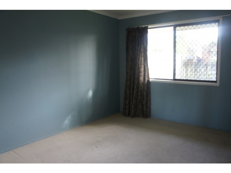 2/139 Central Street, Labrador QLD 4215