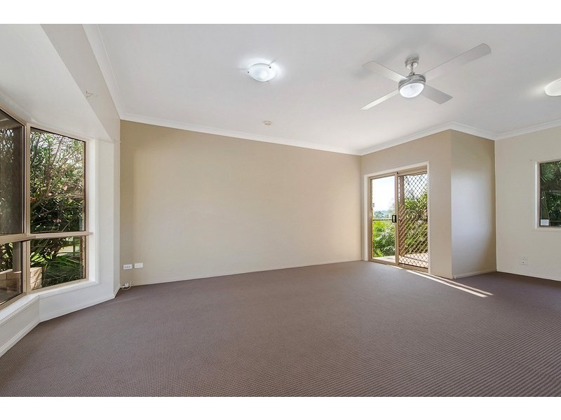 5 Adam Court, Oxenford QLD 4210