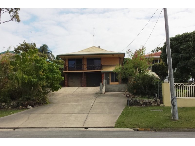 38 Echlin Street, Labrador QLD 4215