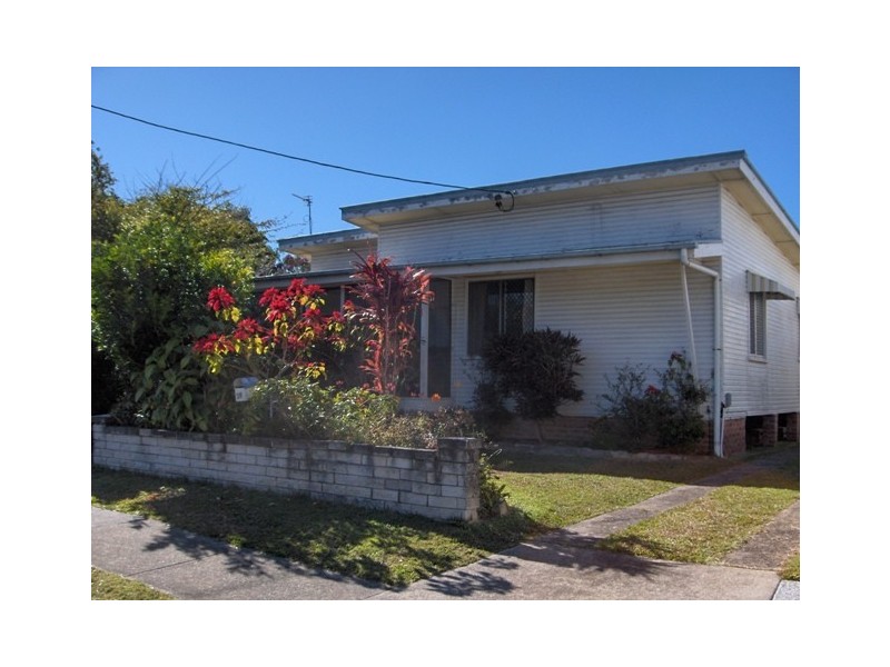 39 Harris Street, Labrador QLD 4215