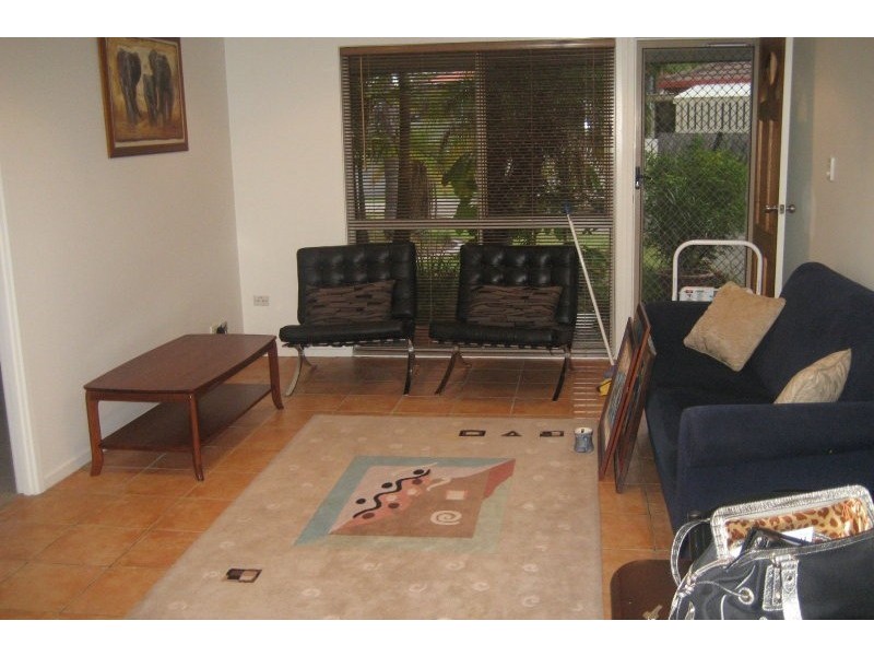 2/4 Penny Place, Parkwood QLD 4214