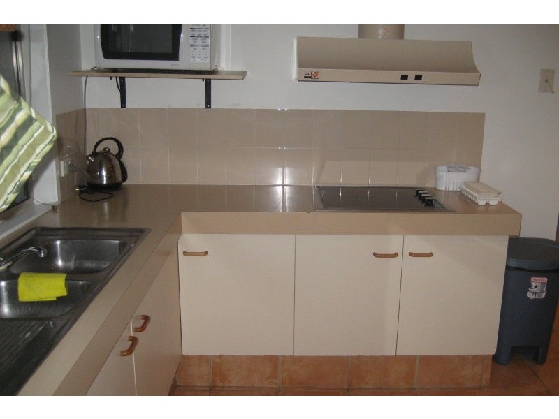 2/4 Penny Place, Parkwood QLD 4214