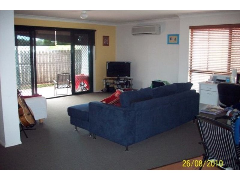 16 Harrow Street, Arundel QLD 4214