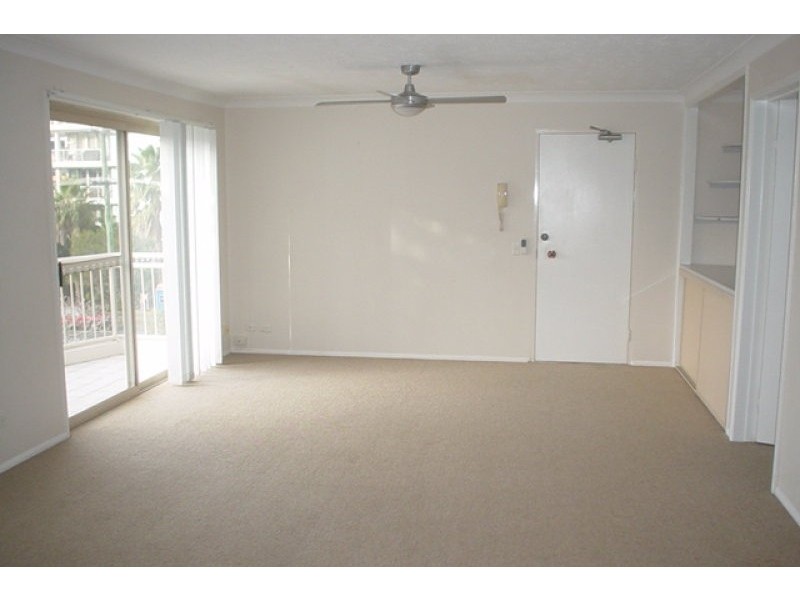 4/6 Brighton Street, Biggera Waters QLD 4216