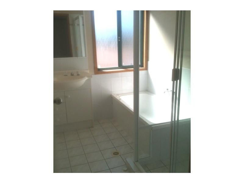 174 Greenacre Drive, Parkwood QLD 4214