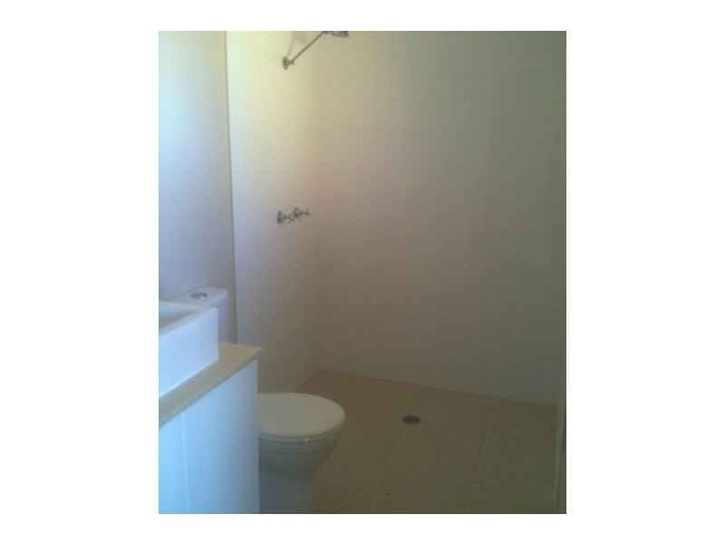 174 Greenacre Drive, Parkwood QLD 4214