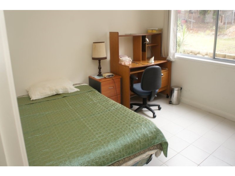 22 Kumbari Street, Southport QLD 4215