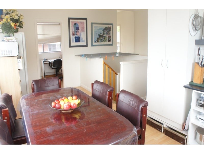 22 Kumbari Street, Southport QLD 4215