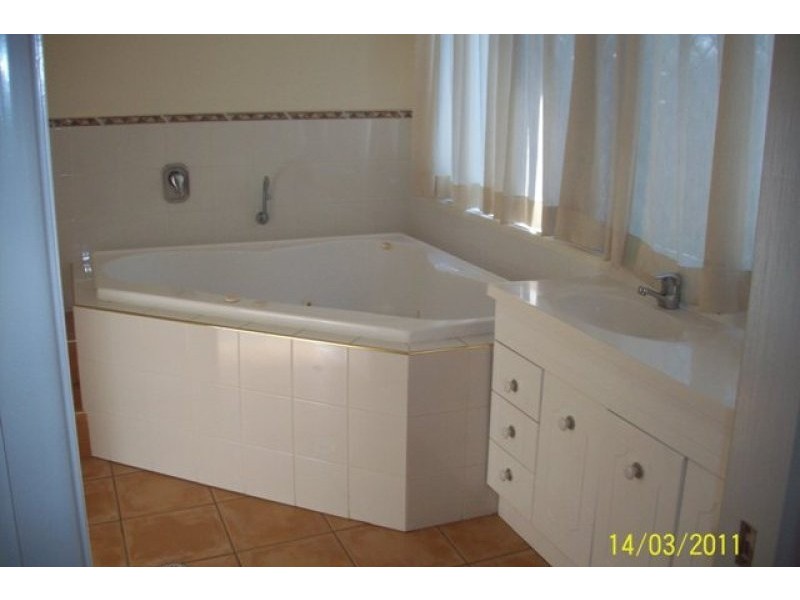 21 Coogeen Street, Bundall QLD 4217