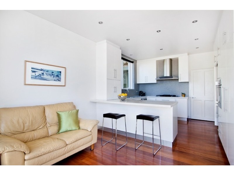 1 Edgecliffe Avenue, South Coogee NSW 2034